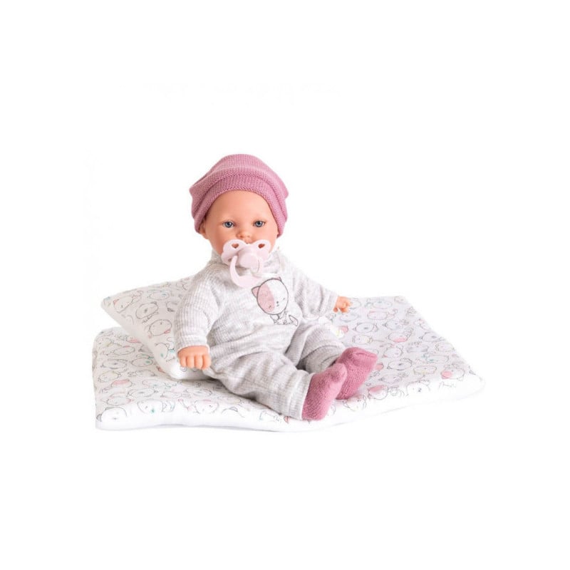 KIKA LAGRIMITAS EN SU CAMITA