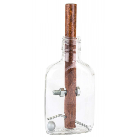 CHURCHILL`S CIGAR AND WHISKEY BOTTLE PUZZLE 2