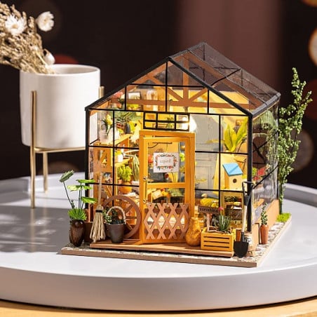MAQUETA KATHY´S FLOWER HOUSE