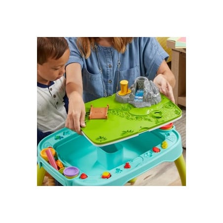 PLAY DOH MESA DE CREATIVIDAD 2 EN 1