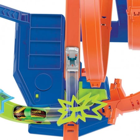 HOT WHEELS RAMPA DE COCHES EPICOS