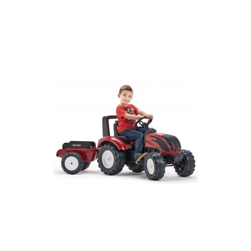 TRACTOR VALTRA CON REMOLQUE A PEDALES
