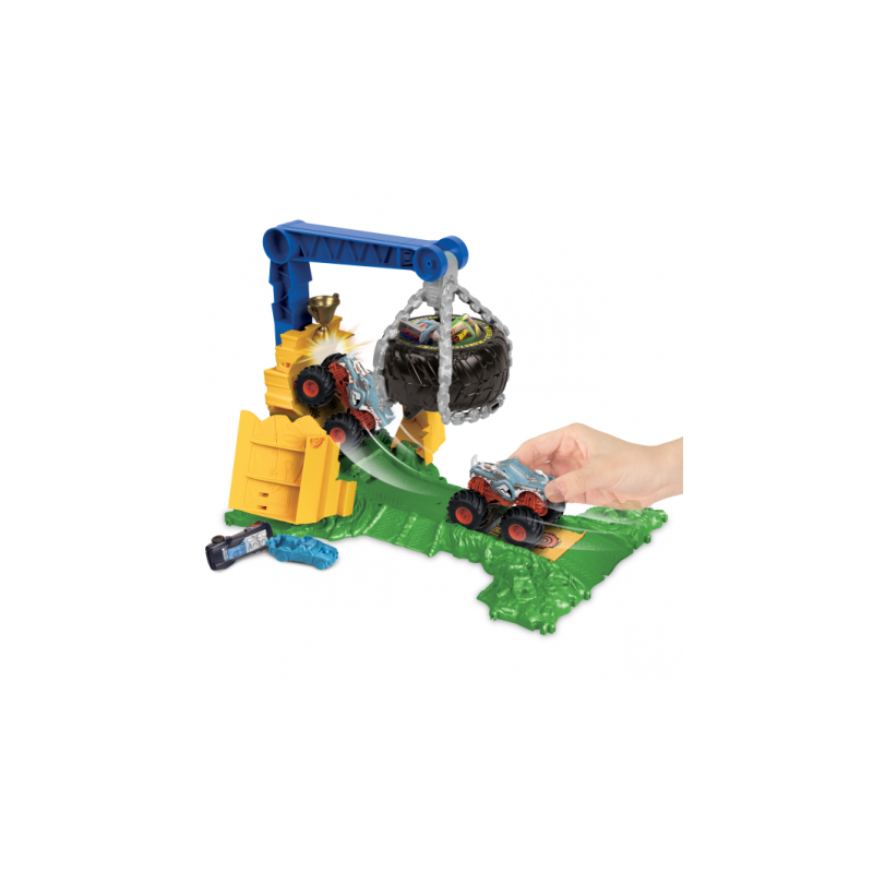 Hot Wheels Monster Trucks: Rhinomite Chargin' Challenge