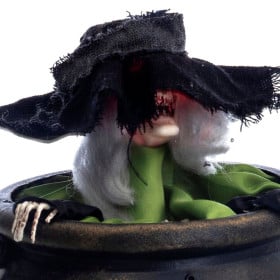 Bruja en Caldero con Luz y Movimiento 2