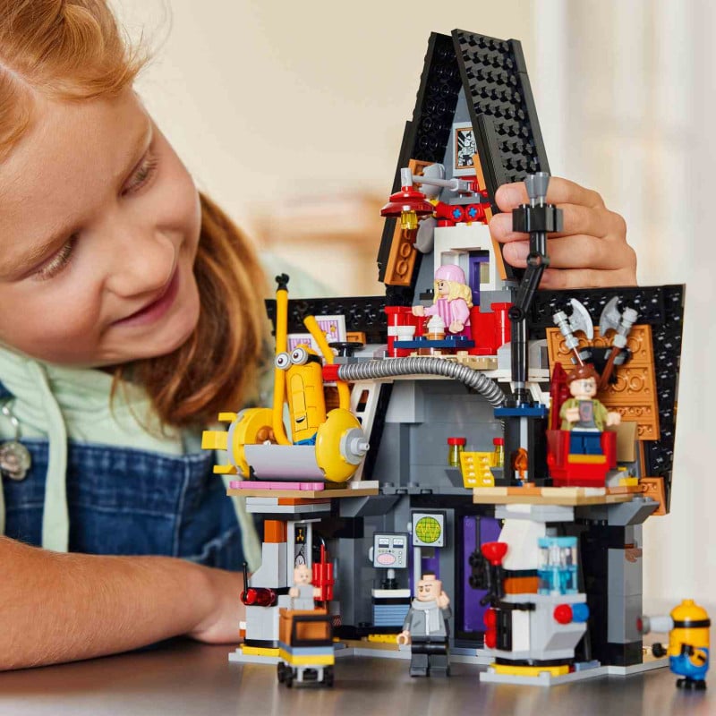 LEGO Minions Minions y Mansion Familiar de Gru