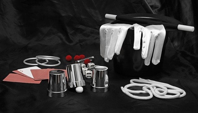 Juegos de magia para convertir a tus peques en magos